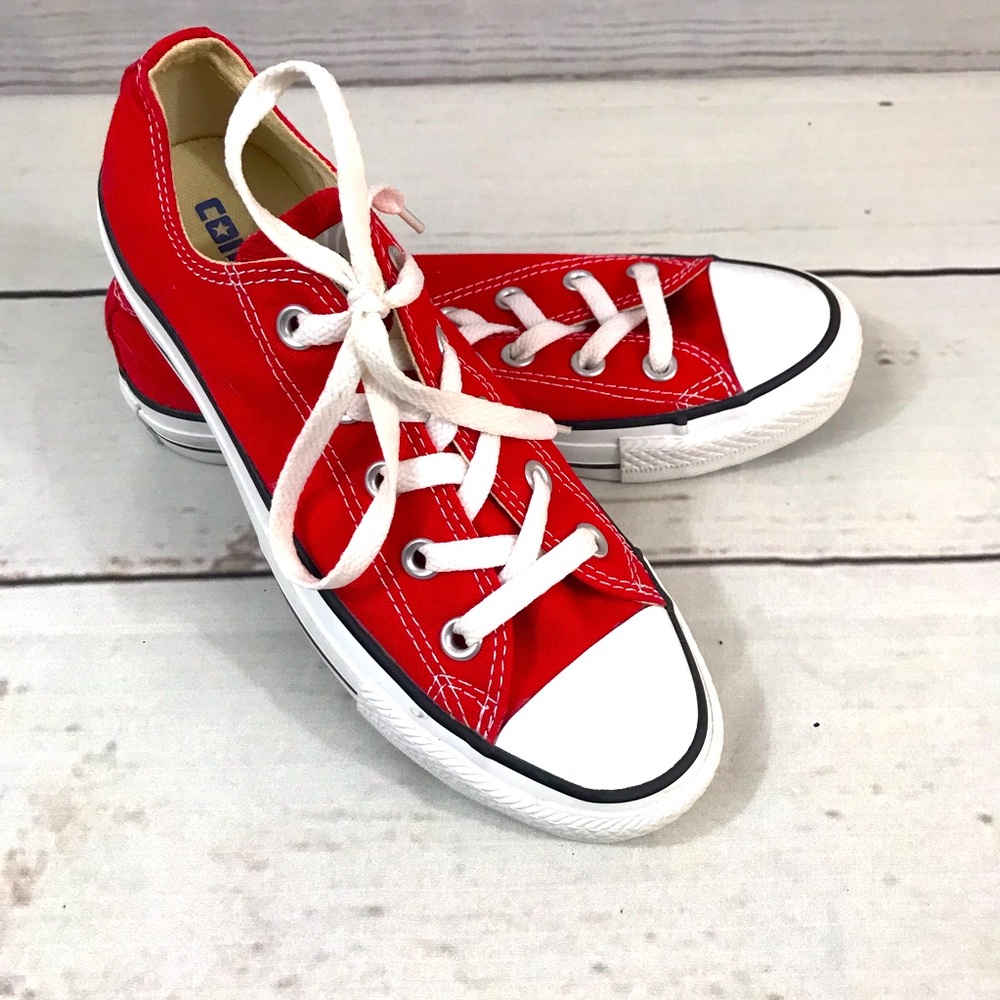 COPY - Like new red converse